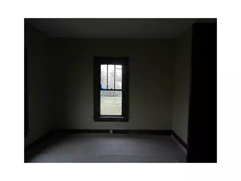 1009 W High, Springfield, OH 45506 photo 8
