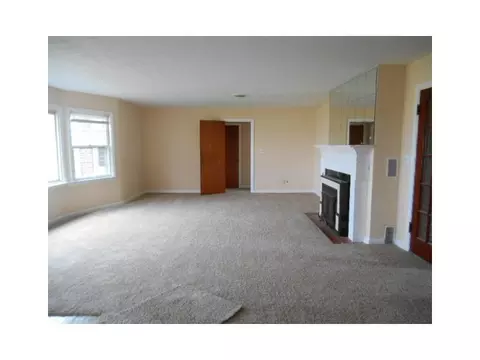 3041 S Limestone, Springfield, OH 45505 photo 7