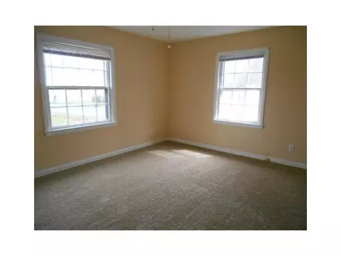 3041 S Limestone, Springfield, OH 45505 photo 9