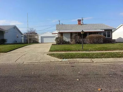 533 Gruen Dr, Springfield, OH 45505 photo 1