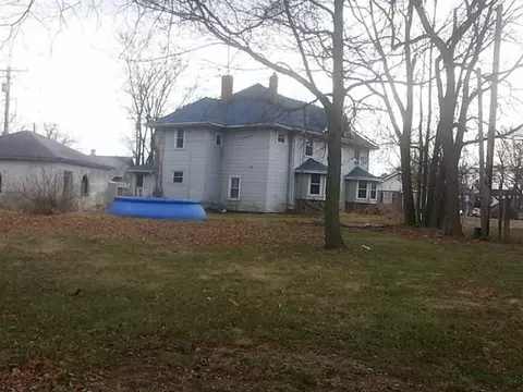 110 W Miami, De Graff, OH 43318 photo 2