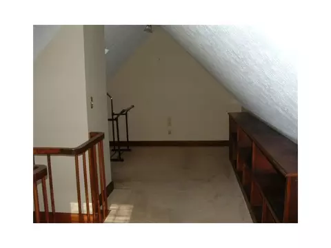 151 Kewbury Rd, Springfield, OH 45504 photo 10