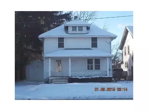 37 S Burnett, Springfield, OH 45505 photo 1