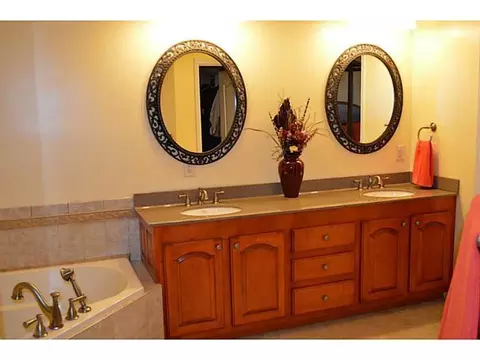 4593 Antrim Ln, Springfield, OH 45503 photo 11