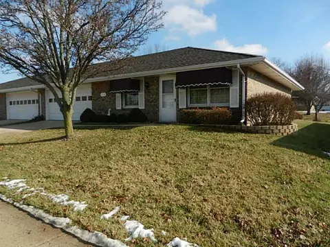 4882 Auston St #.., Springfield, OH 45502 photo 2