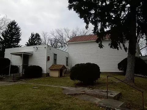 296 Main St E, Gettysburg, OH 45328 photo 4