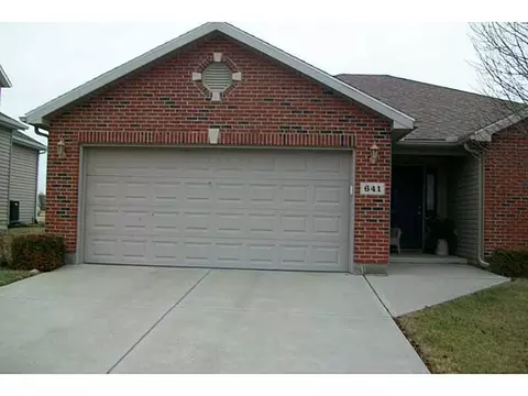 641 Willow Point Ct, Troy, OH 45373 photo 2