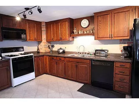 10656 W Mason, Sidney, OH 45365 photo 6