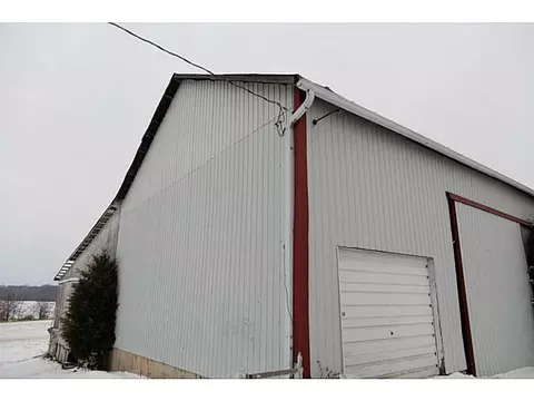 10656 W Mason, Sidney, OH 45365 photo 2