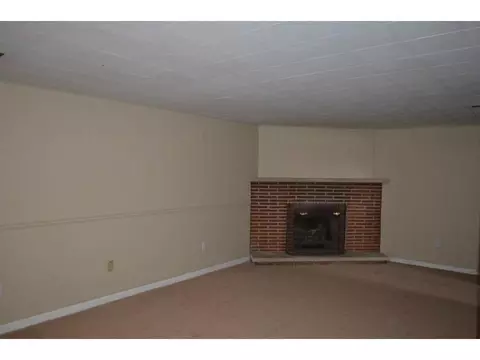 4817 Lehigh Dr, Springfield, OH 45503 photo 12