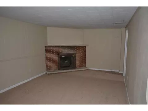 4817 Lehigh Dr, Springfield, OH 45503 photo 11