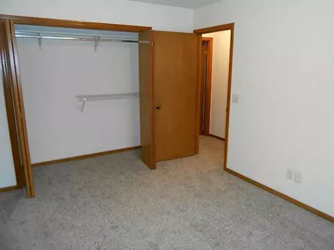 2240 Green Knl, Springfield, OH 45502 photo 20