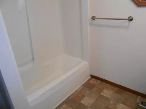2240 Green Knl, Springfield, OH 45502 photo 18