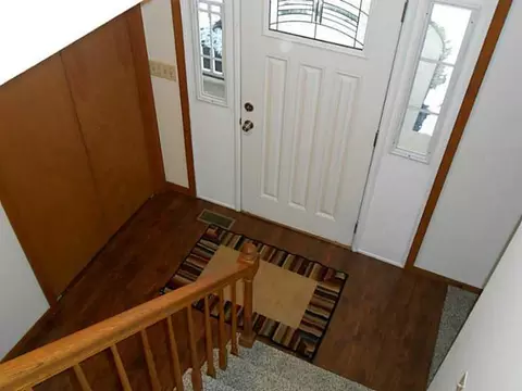 2240 Green Knl, Springfield, OH 45502 photo 9