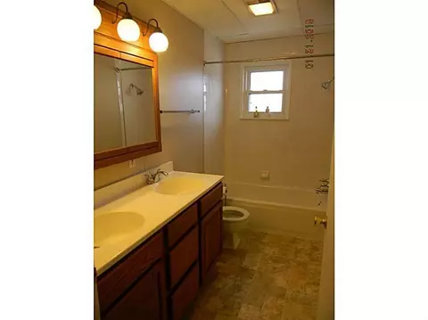 733 E Madison, Springfield, OH 45503 photo 8