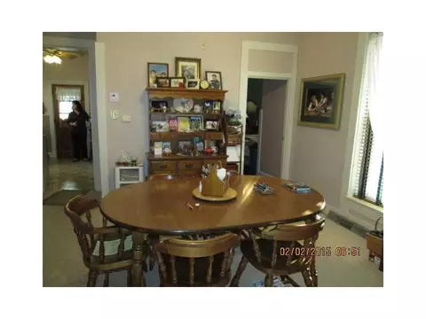 425 E Walnut St, Covington, OH 45318 photo 8