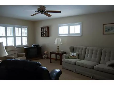 895 Lawnview, Springfield, OH 45505 photo 4