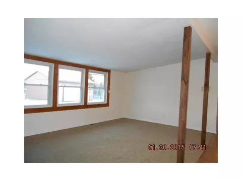 1524 Shadeland Dr, Springfield, OH 45503 photo 4