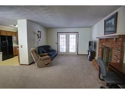 5240 Aster, Lima, OH 45807 photo 9