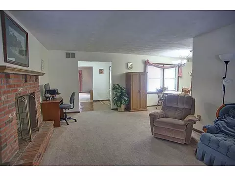 5240 Aster, Lima, OH 45807 photo 8