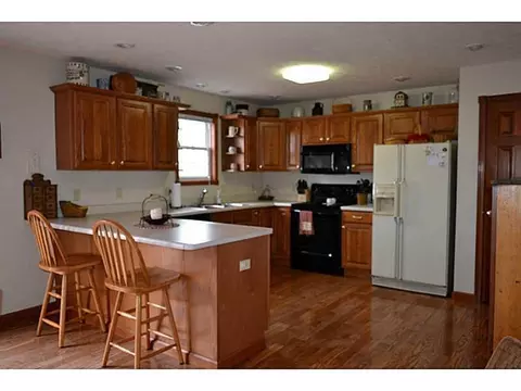 3310 Windy Ridge Dr, Springfield, OH 45502 photo 10