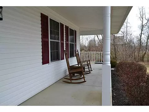 3310 Windy Ridge Dr, Springfield, OH 45502 photo 4