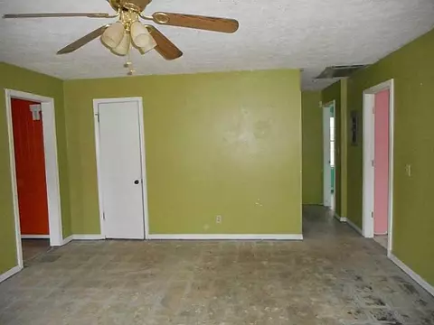 523 Portage Path, Springfield, OH 45506 photo 5