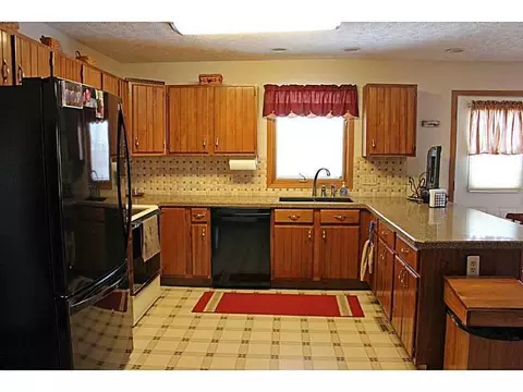 4460 Arbor Ln, Springfield, OH 45503 photo 7