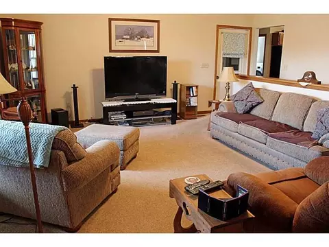 4460 Arbor Ln, Springfield, OH 45503 photo 4