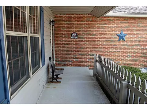 4460 Arbor Ln, Springfield, OH 45503 photo 2