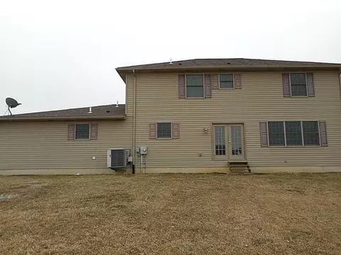 3936 Pinewood, Springfield, OH 45502 photo 2