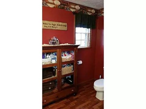 877 E Blee, Springfield, OH 45502 photo 16