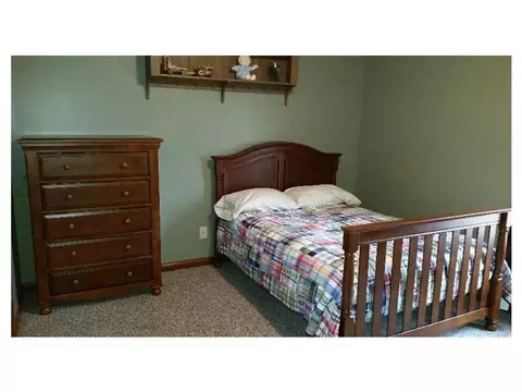 877 E Blee, Springfield, OH 45502 photo 11
