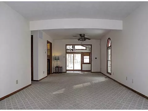 6890 Morris Rd, Springfield, OH 45502 photo 5