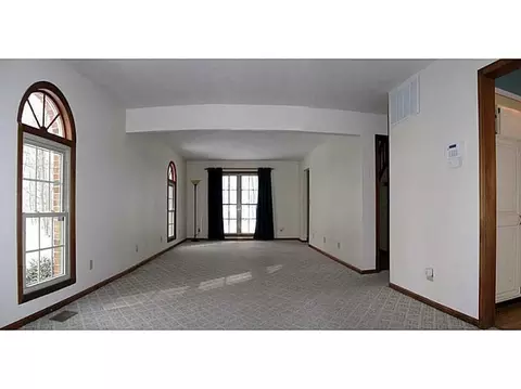 6890 Morris Rd, Springfield, OH 45502 photo 4