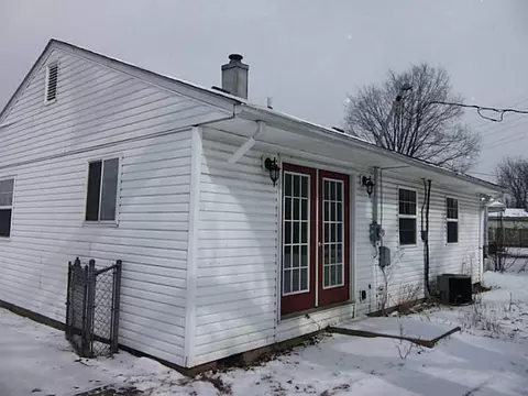 2827 Lowman, Springfield, OH 45505 photo 2