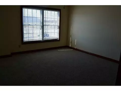 4521 Chapman Ln, Springfield, OH 45503 photo 9