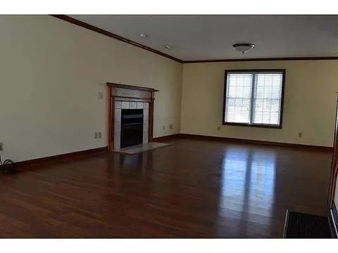 4521 Chapman Ln, Springfield, OH 45503 photo 4