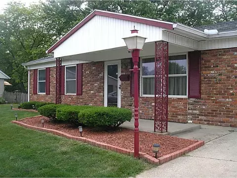 2941 Brewster Ct, Springfield, OH 45503 photo 2