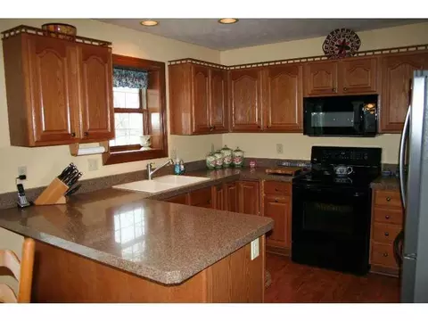 4018 Willowbrook Dr, Springfield, OH 45503 photo 6