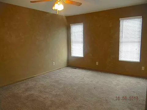 2744 Old Oak Ln, Springfield, OH 45503 photo 9
