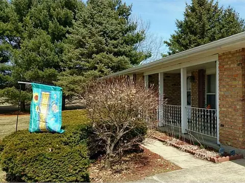 6090 Morris Rd, Springfield, OH 45502 photo 3