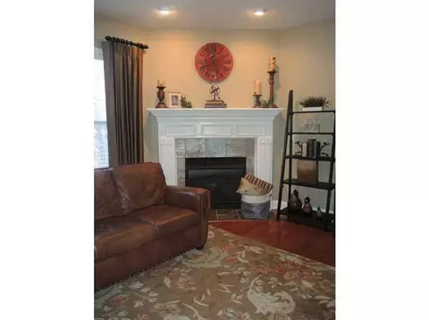153 Sapphire Dr, Dayton, OH 45458 photo 12