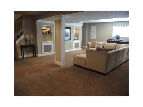 153 Sapphire Dr, Dayton, OH 45458 photo 19