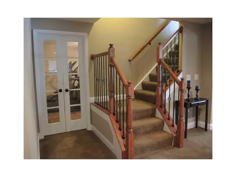 153 Sapphire Dr, Dayton, OH 45458 photo 18