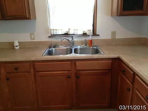 1620 S Sweetbriar, Springfield, OH 45505 photo 3
