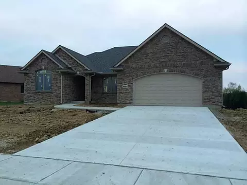 3564 Kingsgate Ct, Springfield, OH 45503 photo 1