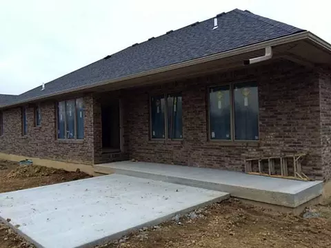 3564 Kingsgate Ct, Springfield, OH 45503 photo 3