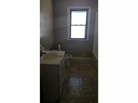 215 E Water St, Sidney, OH 45365 photo 9