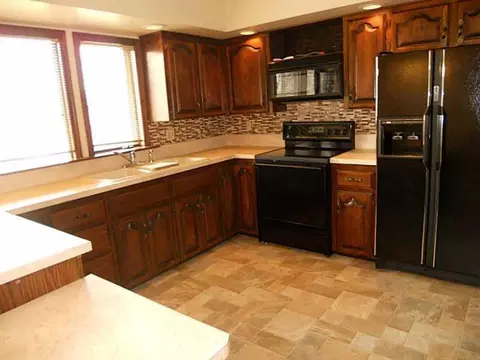 709 Fleck Ave, Celina, OH 45822 photo 6